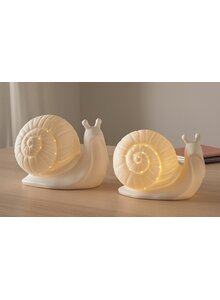 Auf diesem Bild sehen Sie das Produktbild für PORZELLAN-SCHNECKEN WHITE MIT LED-BELEUCHTUNG 2ER SET